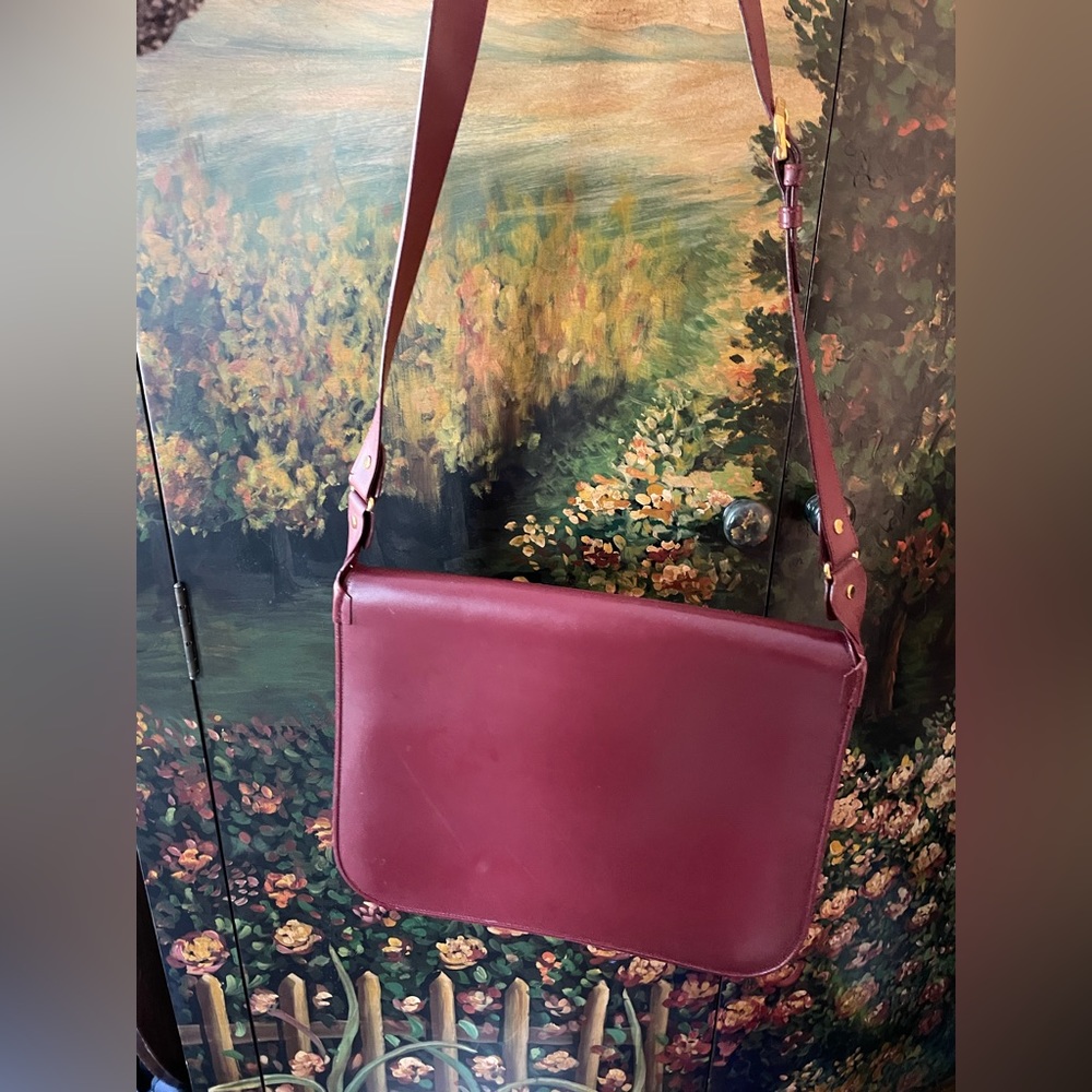 Authentic Cartier Must Women's Leather Shoulder Bag Bordeaux - Picture 12 of 16